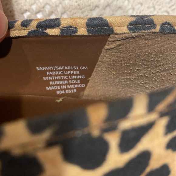 Steve Madden “Safari” Leopard Print Canvas Slip On Boat Shoes, Size 6 - Picture 8 of 8